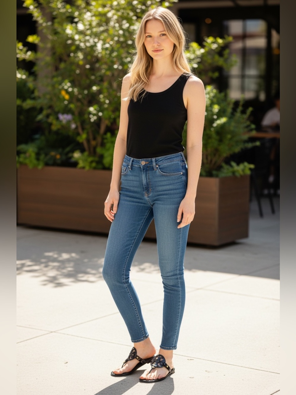 Tory Burch black patent leather Miller sandals - Picture 7 of 7